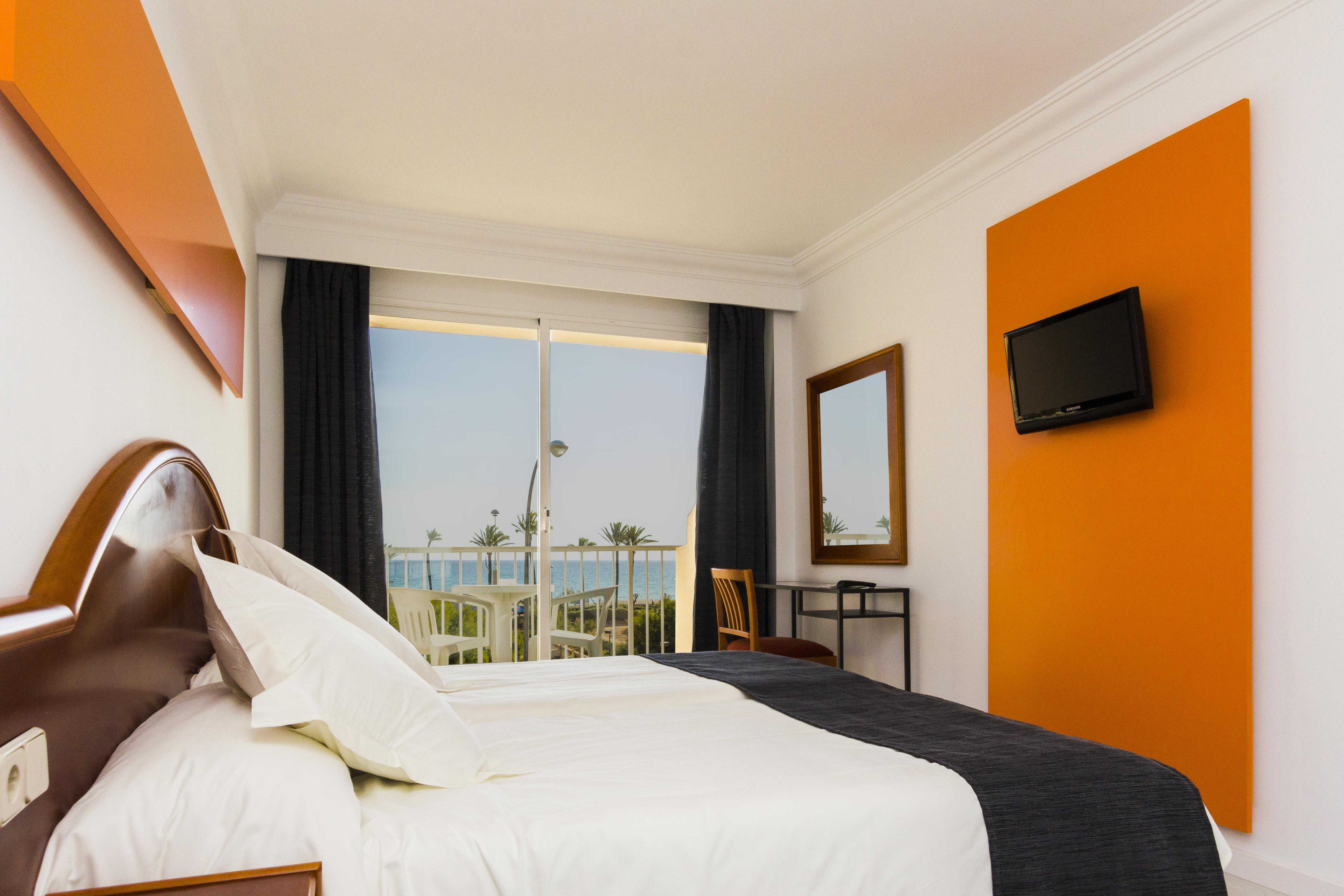 Hotel Sant Jordi ปลายาเดปัลมา ภายนอก รูปภาพ